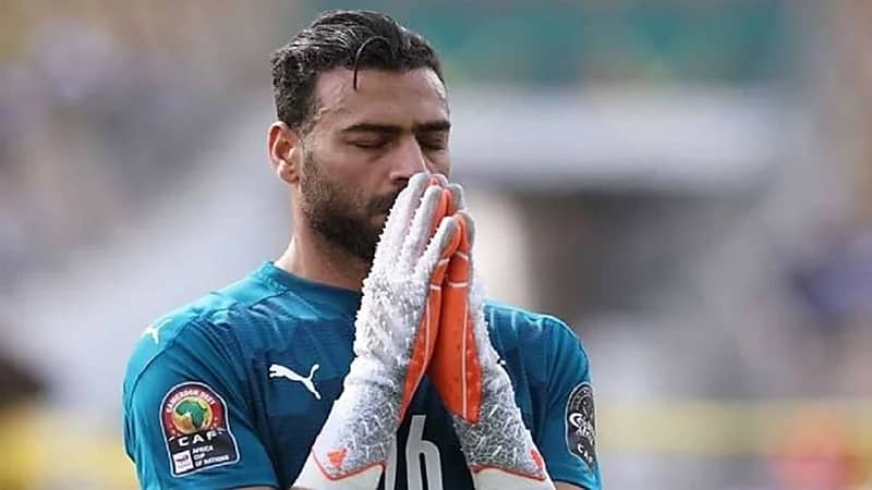 أبو جبل يفاضل بين عرضين من النصر والاتفاق