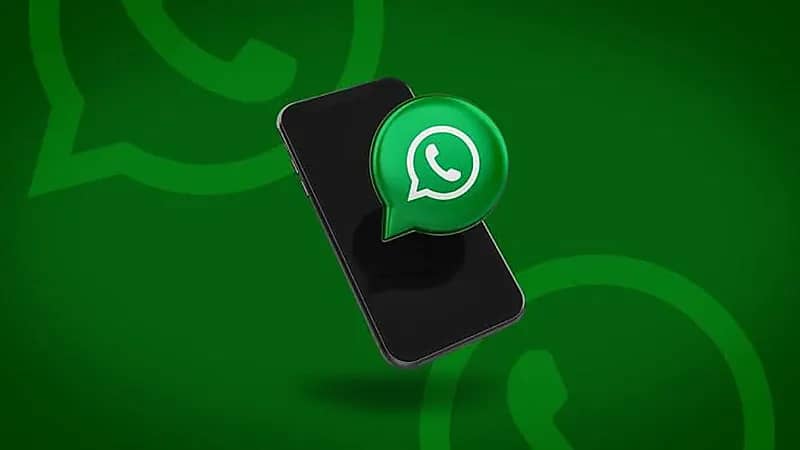 واتساب يعلن عن تغييرات كبيرة: رسوم اشتراك وإعلانات في الحالات