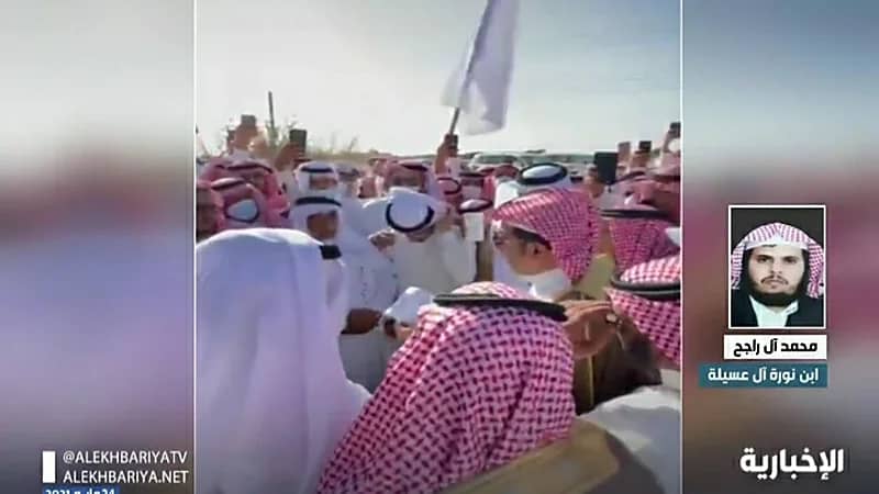 بالفيديو.. سيدة تجير قاتل ابنها في منزلها وتعفو عنه