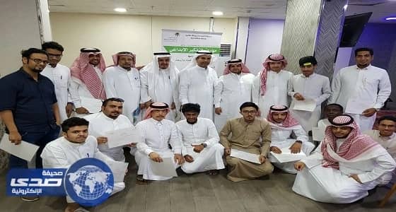 بالصور.. التنمية الاجتماعية بمكة ينظم برنامج مهارات التفكير الإبداعي