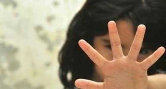 بالفيديو.. سيدة سودانية تحارب " ختان الإناث " بالتوعية بمخاطره