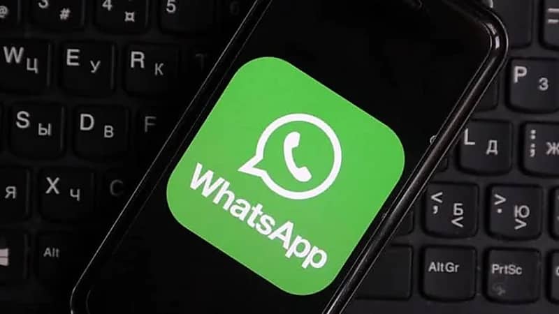 فيسبوك يمنح إحدى مزاياه لـ "واتساب"