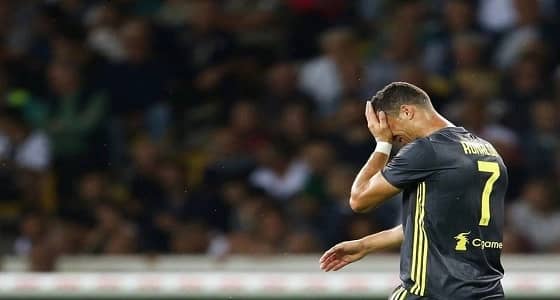 بالفيديو والصور.. بكاء كريستيانو رونالدو بعد طرده أمام فالنسيا بدوري الأبطال