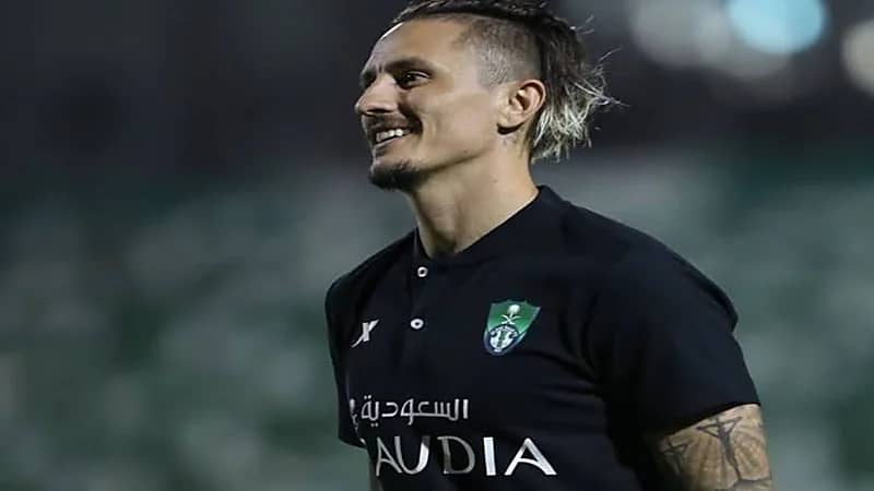 سبب غياب فيجسا عن تدريبات الأهلي