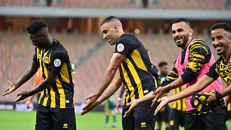 فحص طبي يحدد موقف ثلاثي الاتحاد من خوض مواجهة الأهلي 