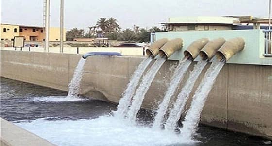 بلدية الأفلاج توضح حقيقة فيديو " خزان الصرف الصحي "