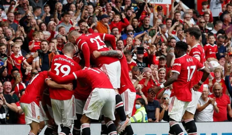 مانشستر يونايتد يحقق الفوز على ليدز يونايتد بخماسية