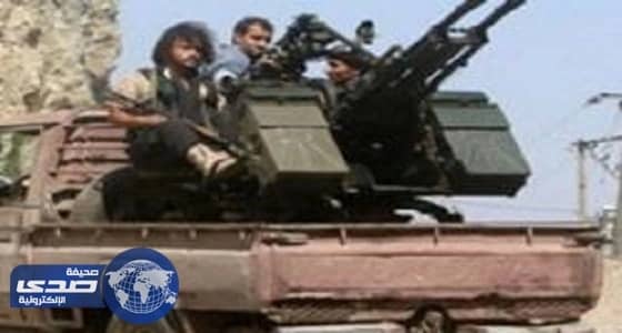 مليشيات الحوثيين المسلحة تمنع هشام شرف من دخوله مبنى الوزارة