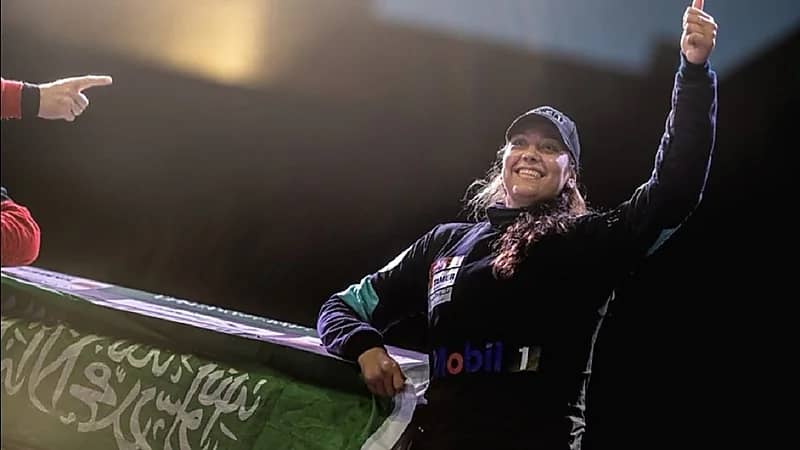 مواطنة تحقق نجاحات في كأس العالم للراليات الصحراوية في المجر