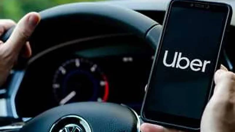 القبض على "سائق أوبر" المتهم بالتحرش بمقيمة في مصر
