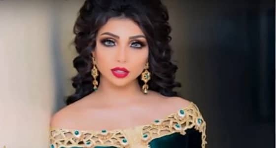 شاهد.. دنيا بطمة تسحر الجمهور بإطلالة روعة