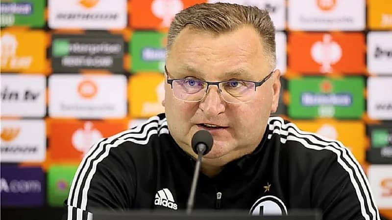 أبها يعلن تعاقده مع ماشنيويز