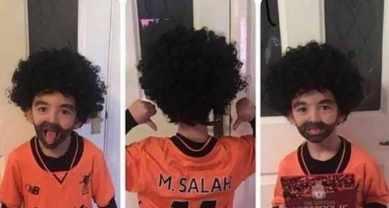 طفل بريطاني مصاب بهوس محمد صلاح