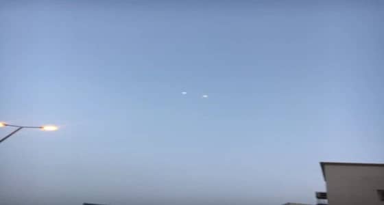 الدفاعات الأرضية تعترض صاروخا حوثيا في سماء جازان