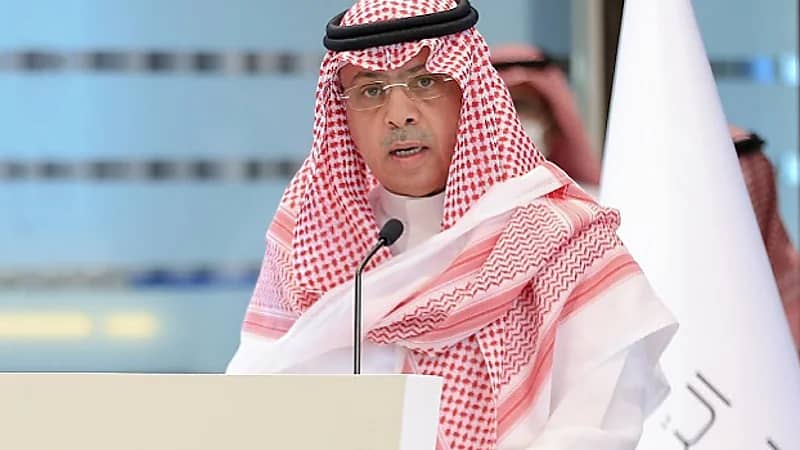 "الدعيلج" يوضح أسباب ارتفاع أسعار رحلات الطيران: نقدم خيارات كثيرة للمسافرين