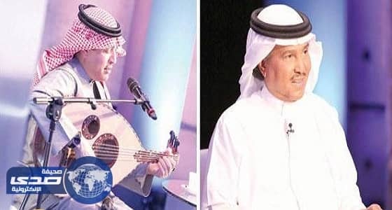 " عقال " محمد عبده يثير بهجة جمهور حفلة جدة.. وحزن لوفاة والدة " سلامة "