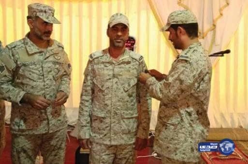 أبطال الحد الجنوبي يحتفلون بترقية «أبو طالب» الى رتبة رقيب