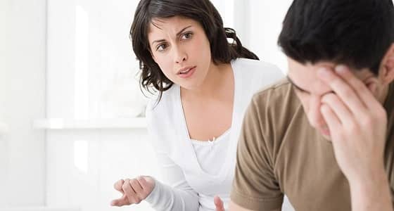 6 أسرار يخفيها الرجال عن زوجاتهم