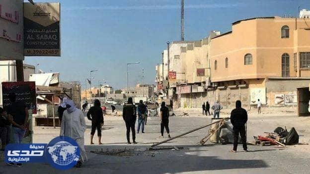 البحرين تقر تعديل دستوري يسمح بمثول المدنيين أمام محاكم عسكرية