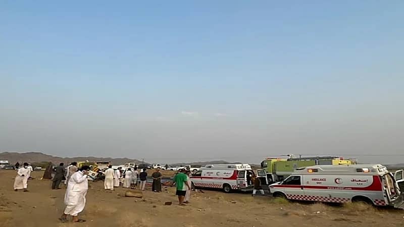 وفيات وإصابات في حادث مروع بالقنفذة