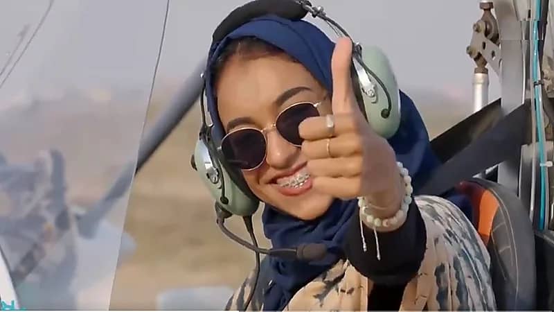 شاهد.. متعة تجربة بنات يلا بحر مع نادي الطيران بالحريضة