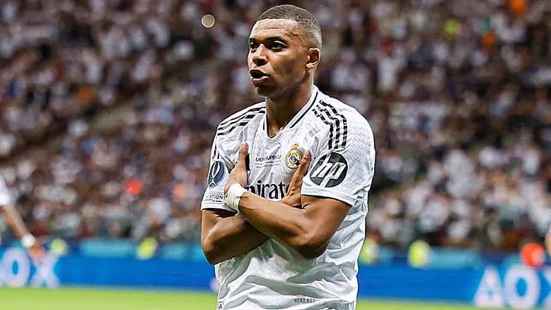 تحقيقات فرنسية تطال مبابي بتهمة غسيل أموال