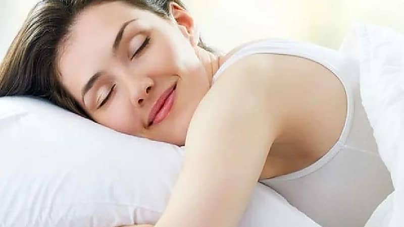 5 أطعمة تجنبها لنوم هانئ