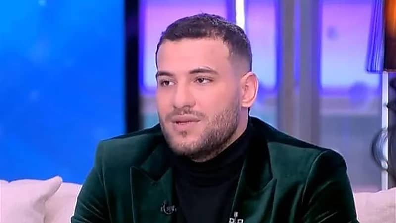 انهيار صحي مفاجئ لمطرب المهرجانات مسلم ويهاجم مصطفى كامل: مش مسامحك!