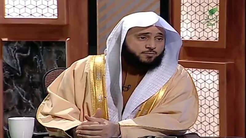 بالفيديو.. «السلمي» يوضح حكم أن تسافر المرأة إلى العمرة بغير محرم