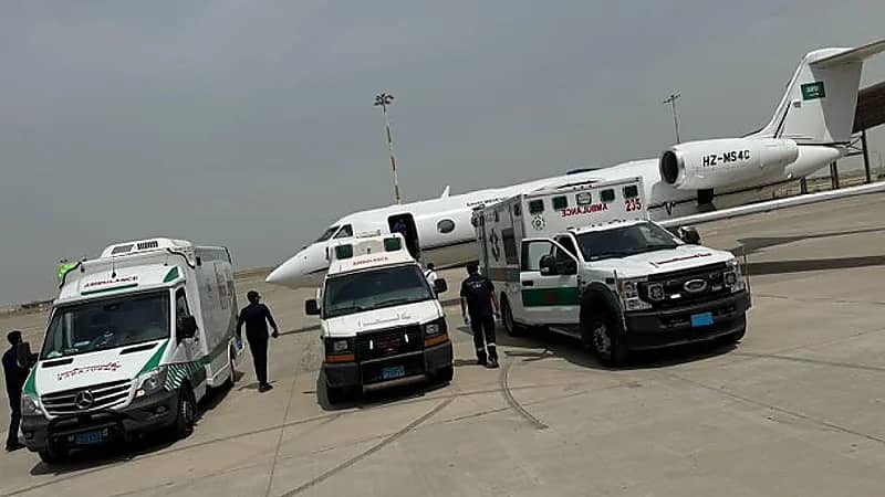 إخلاء طبي لـ 3 مواطنين تعرضوا لعارض صحي حرج في الكويت