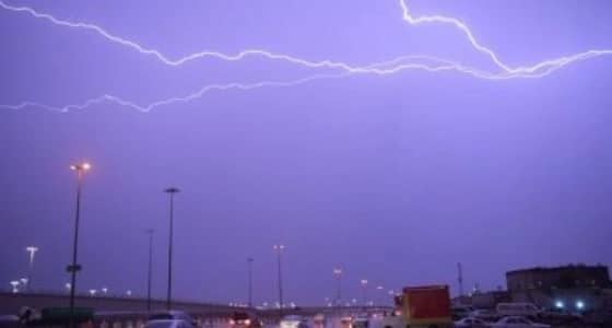 أمطار رعدية تضرب 3 مناطق بالمملكة