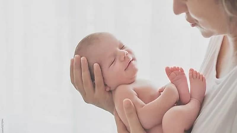 استشارية تحذر من الجهل بالرضاعة الطبيعية