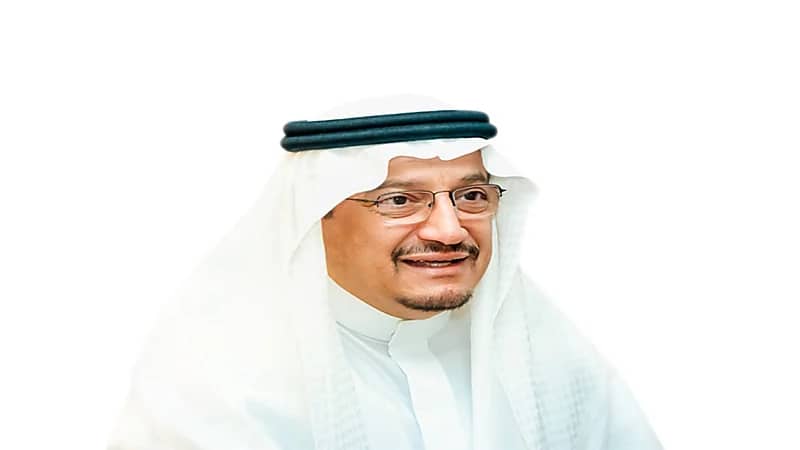 وزير التعليم يوجه القطاعات التعليمية بالاحتفاء باليوم الوطني الـ 91
