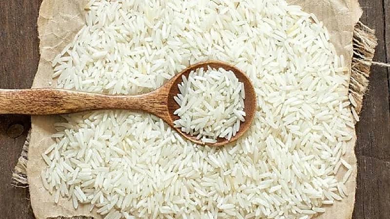 طبيبة تحذر من مادة خطيرة نضعها في الأرز