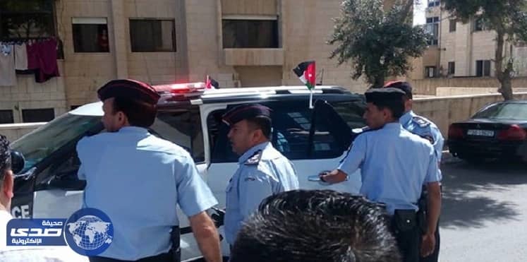 محاسب بصحيفة الغد الأردنية  يقتل نفسه داخل مصلى
