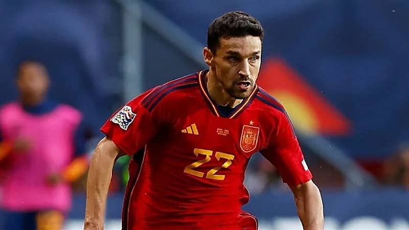 مدافع اسبانيا يغيب قبل النهائي