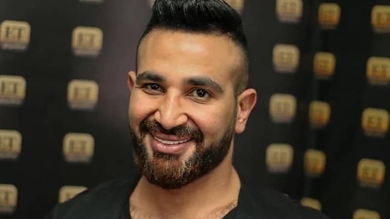 لا يصلح للرجال.. أحمد سعد يمنع نفسه من مشروب "اليانسون"