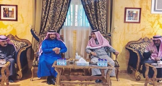 أمين القصيم يقدم العزاء لرئيس بلدية الدليمية في وفاة والده