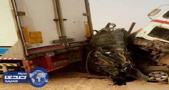 مصرع أسرة جراء حادث مروري مروع على طريق «طريف – القريات»