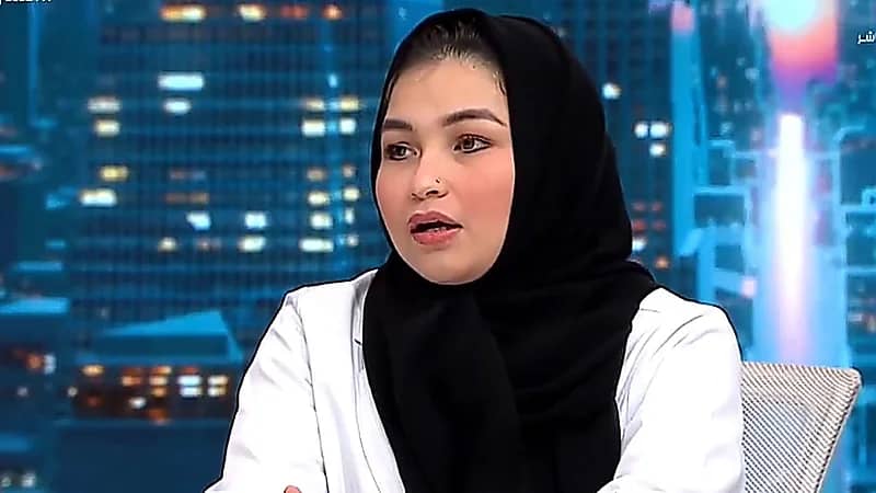 الدكتورة بشاير إبراهيم: الكرسي المتحرك وسيلة مساعدة لا تحدد هويتي .. فيديو