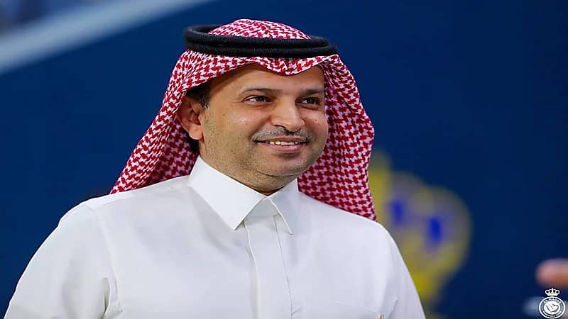 مسلي آل معمر يتقدم باستقالته من رئاسة النصر