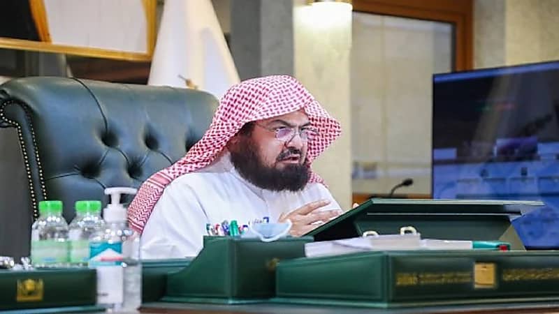 رئيس شؤون الحرمين يوجه بتوظيف عدد من أبناء الشهداء