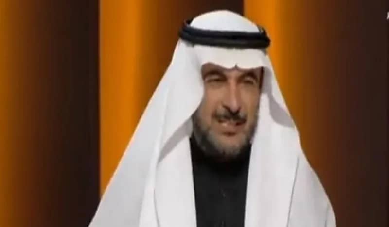 الحبيب يروي قصة "اللوك الجديد" الذي ظهر به بعد رحلة مرضه "فيديو"