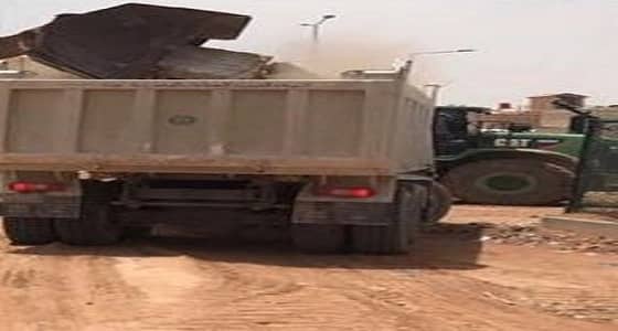 بالصور.. نقل 963 ردا من الشاحنات محملة بالمخلفات بالرياض