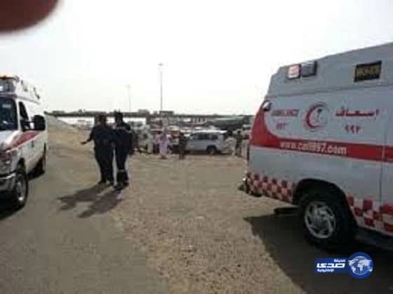 بالفيديو.. لحظة احتفال عائلة بوالدتهم عبر نافذة غرفة المستشفى