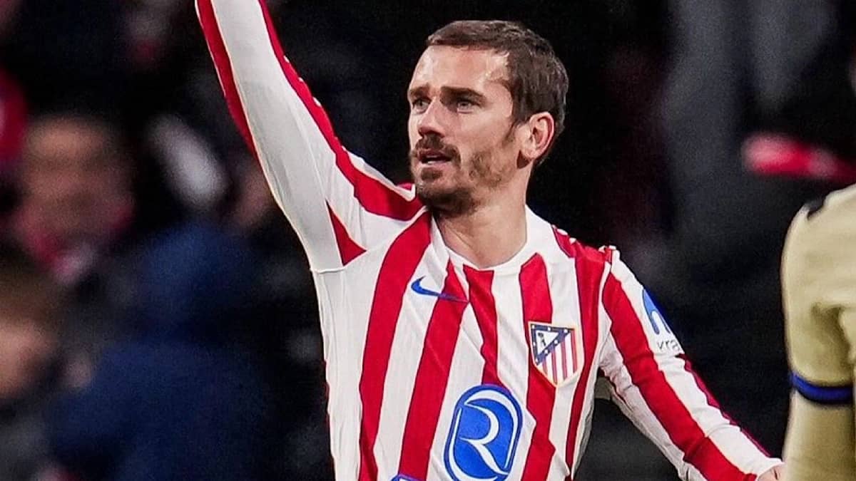 أتلتيكو مدريد يسحق برشلونة برباعية نظيفة