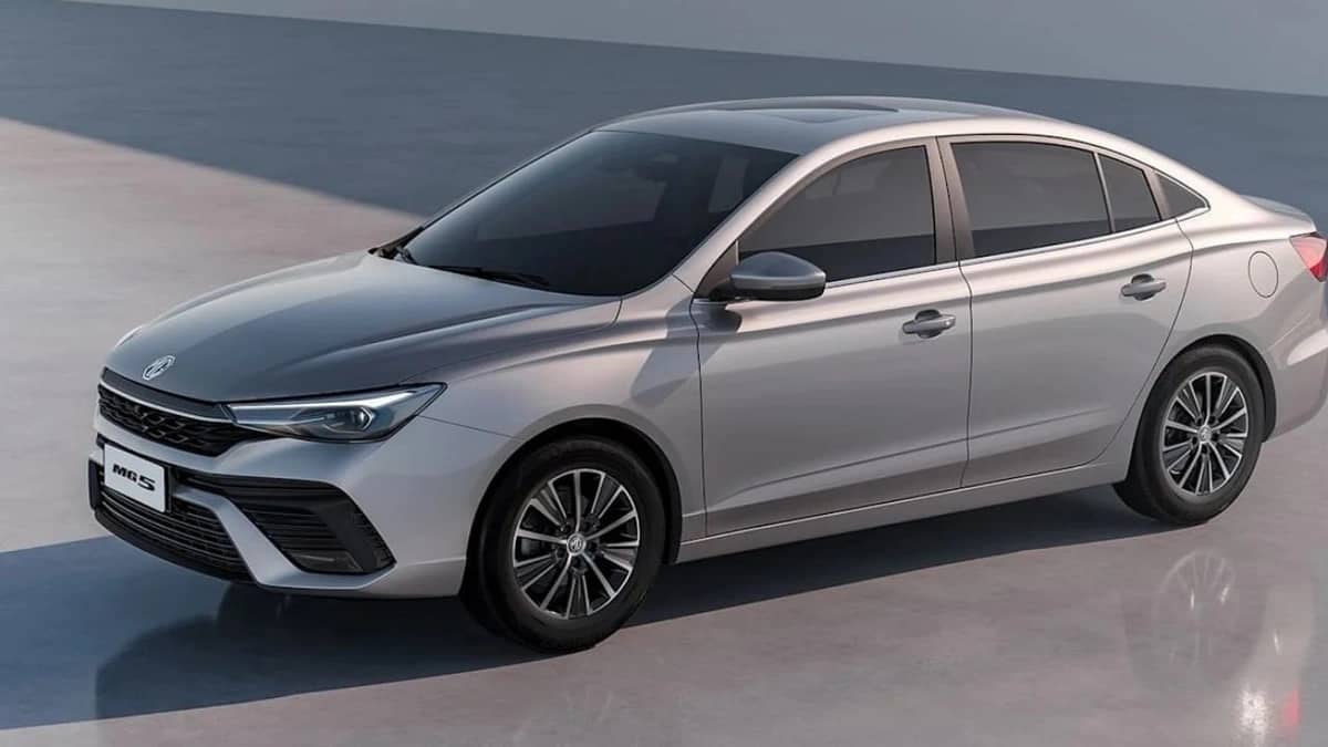 بأسعار تبدأ من 55 ألف .. أبرز MG 5 موديل 2026 في المملكة