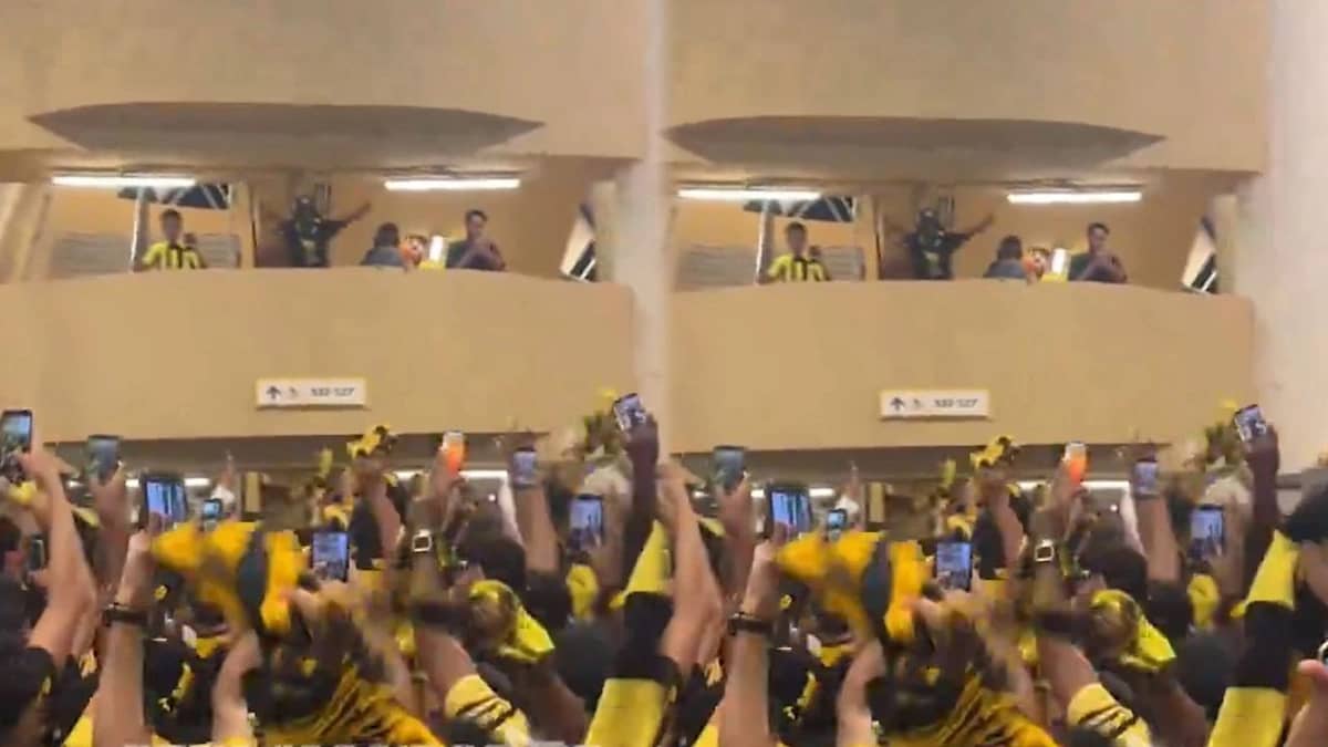 جماهير الاتحاد تشعل الأجواء: بالروح بالروح ..النخبة ما تروح..فيديو