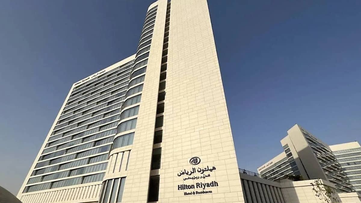 شركة هيلتون تعلن عن أكثر من 100 وظيفة شاغرة