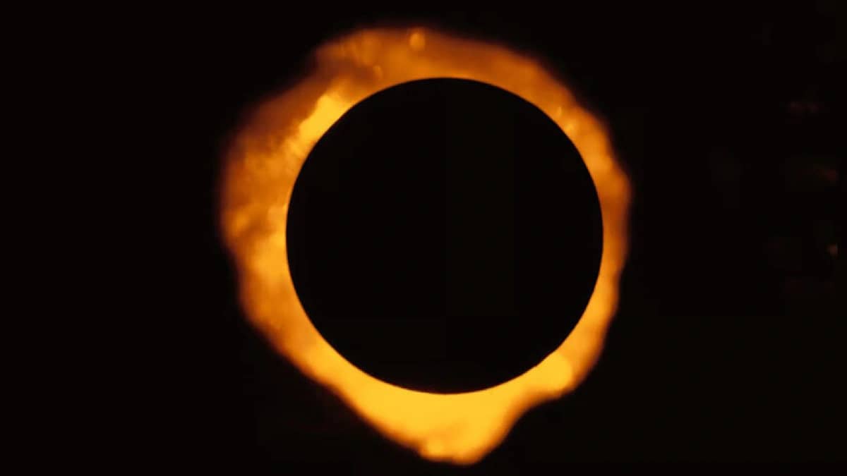 العالم يشهد أول كسوف شمسي للعام "حلقة النار" في 17 فبراير
